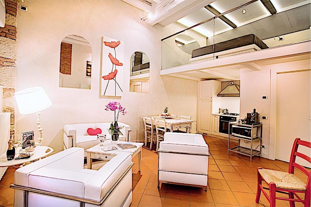 Le Cadreghe Apartments Vérone Extérieur photo
